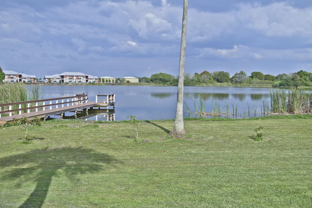 Lake Ida Beach Resort Winter Haven Exteriör bild